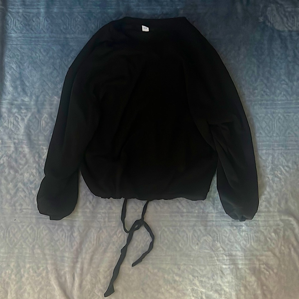 Women large long sleeve.